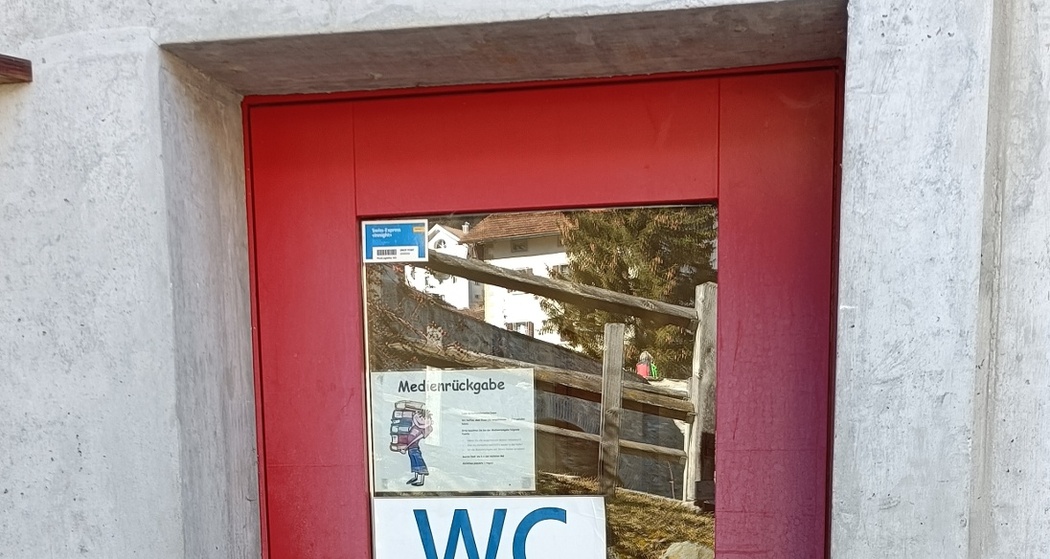 Öffentliche Toilette Pavillion da Scuder Savognin (oua_611967765_image)