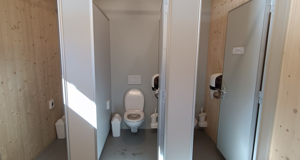 Öffentliche Toilette ewz-Arena La Nars Savognin (oua_611968014_image)