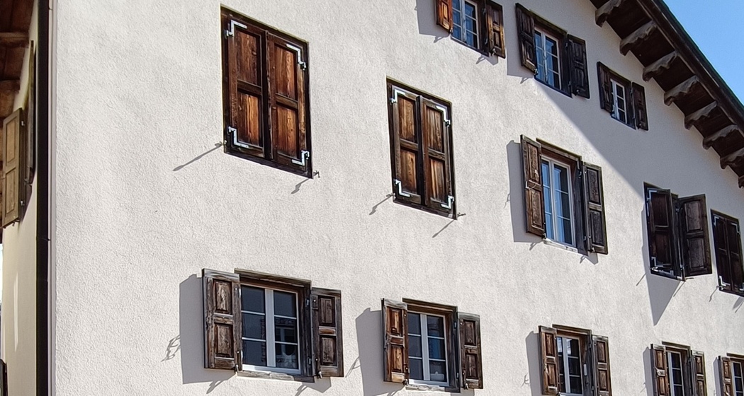 Öffentliche Toilette scola viglia Salouf (oua_612249443_image)