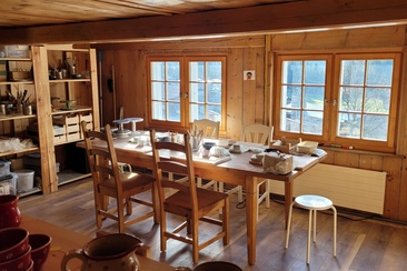 Töpfern mit Evelyn Mosko (oua_614428608_image)