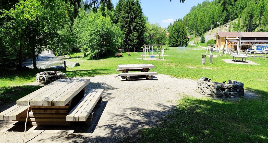 Grillstelle Rona (oua_614949996_image)