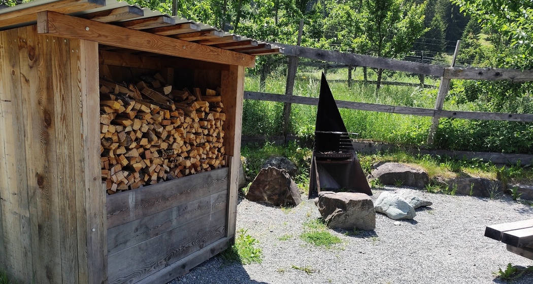 Grillstelle beim Vitaparcours (oua_614950100_image)