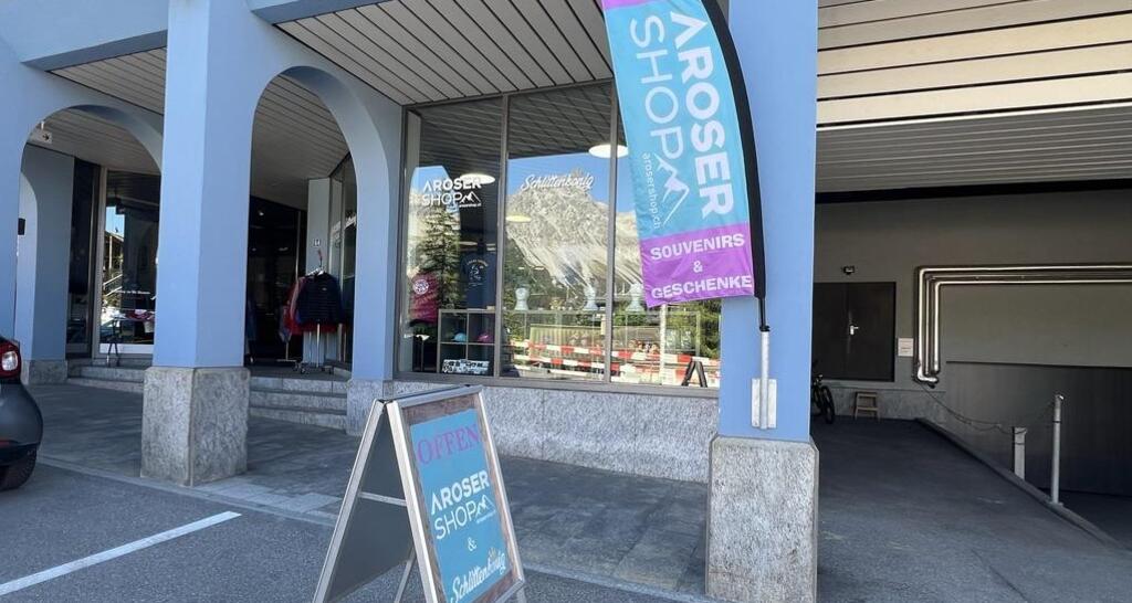 912A3CB4-EB9C-4E6F-A726-F48C165049A2_1_105_c