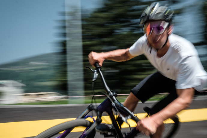 Fahrradfahrer Pumptrack