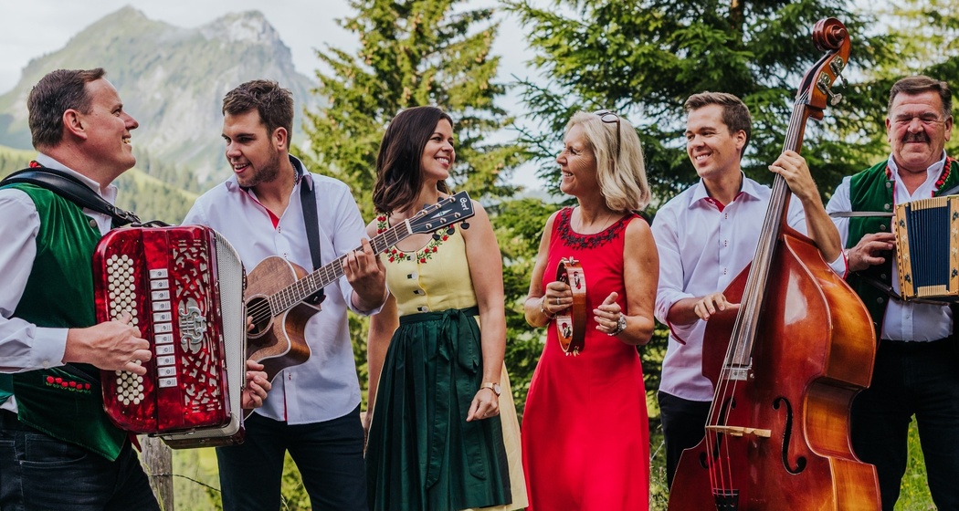 Oesch's die Dritten in Thusis