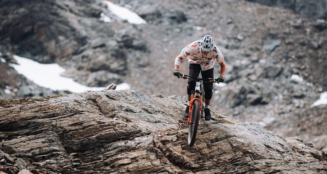 Dark side of the moon (oua_616645392_image)