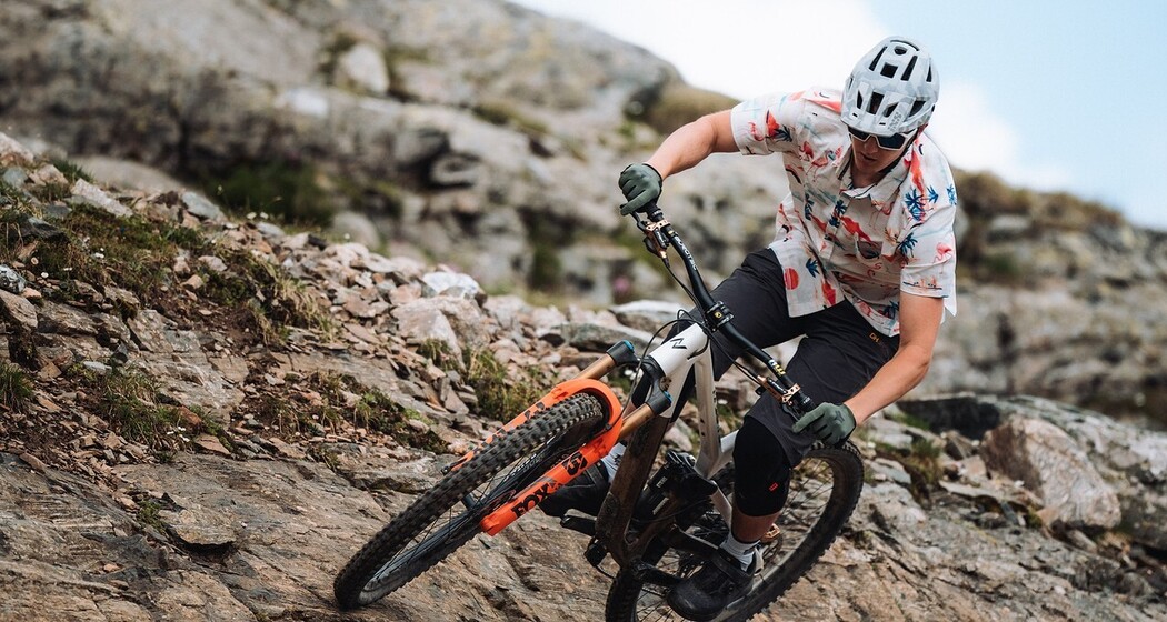 Dark side of the moon (oua_616645393_image)