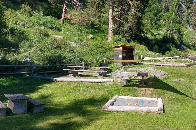 Feuerstelle Ftan (oua_617406309_image)