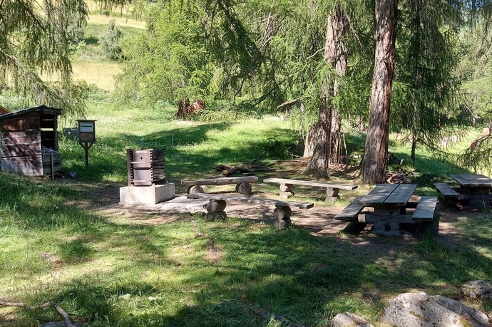 Feuerstelle Bos-cha (oua_617406356_image)