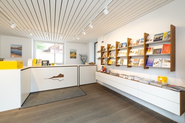 Celerina Tourist Information (oua_620263215_image)