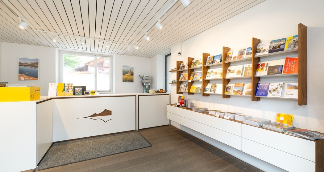 Celerina Tourist Information (oua_620263215_image)