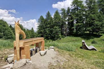 Imsüras Place fire pit (oua_620271051_image)