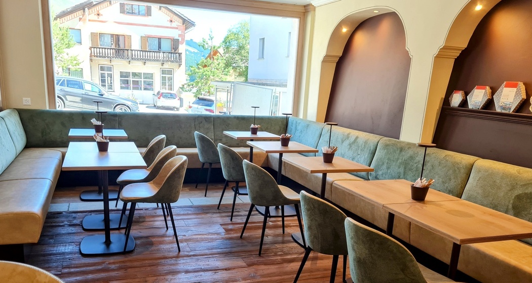 Grond Laden und Selbstbedienungs- Cafè (oua_620271292_image)