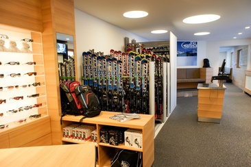 Ski service Corvatsch mountain station Marguns (oua_620271392_image)