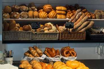 Café e Lat (oua_620271526_image)