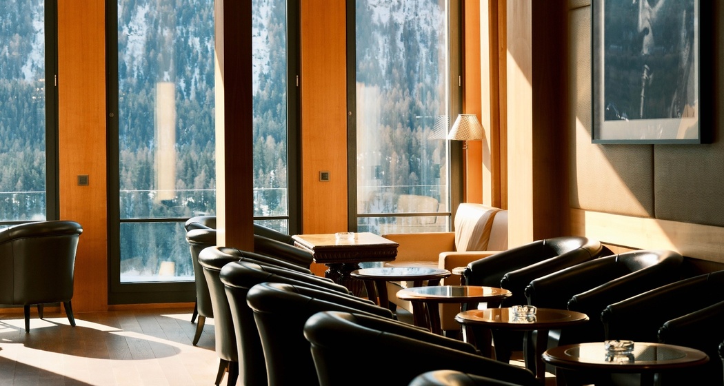 Miles Davis Lounge (oua_620271685_image)