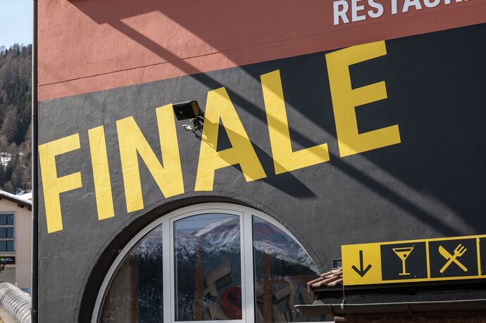 Bar Finale (oua_620271691_image)