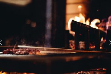 Gianottis - "Poaching" Café, Grill, Winebar (oua_620271718_image)