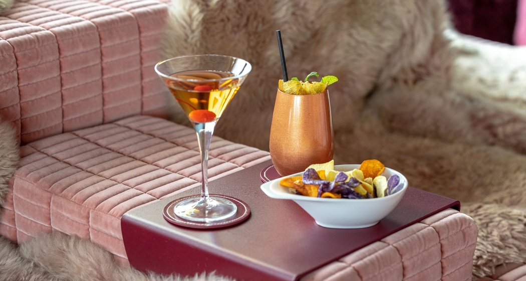 White Marmot (oua_620271800_image)