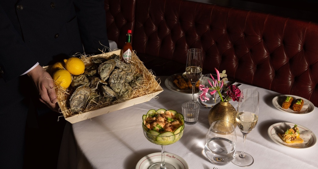 Sunny Bar & Grill by Tom Booton (oua_620271847_image)