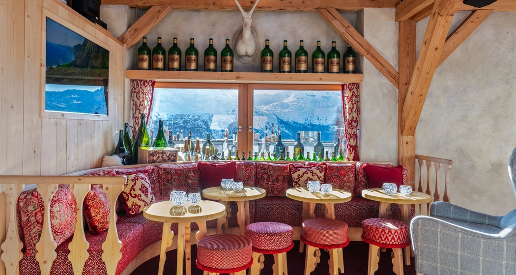 Paradiso - Music Deck (oua_620271977_image)