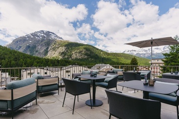 Mountain Lounge & Terrace Hotel Sunstar (oua_620272275_image)