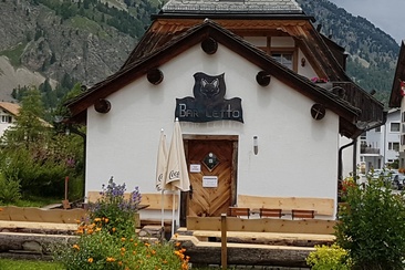 oua (620272632)
