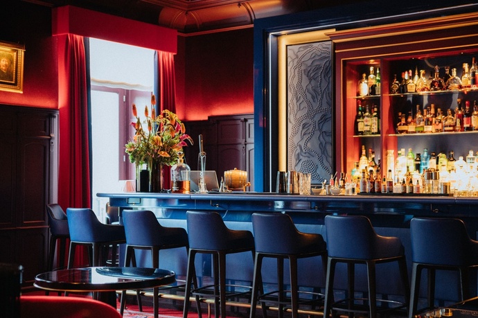 Kronenhof Bar & Hotel Lobby (oua_620272698_image)