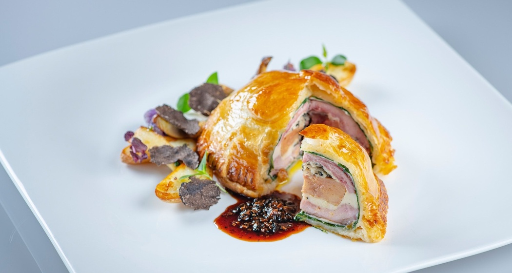 Grand Restaurant im Suvretta House (oua_620272704_image)