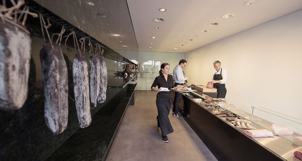 Hatecke (oua_620272719_image)