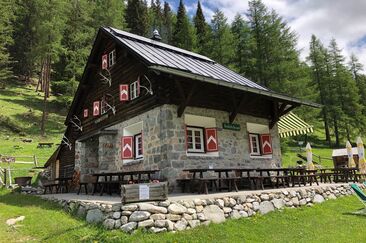 Park Hut Varusch (oua_620273047_image)