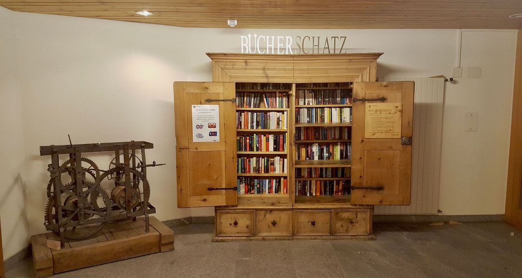 Bücherschatz (oua_620277608_image)