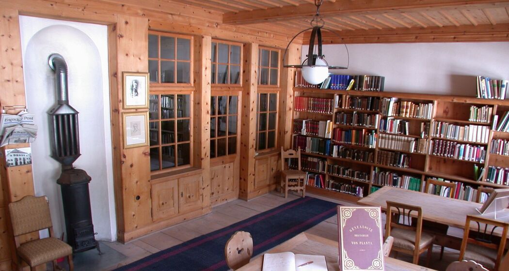Chesa Planta, Biblioteca rumauntscha (oua_620277861_image)