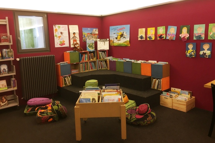 Biblioteca da Samedan / Bever (oua_620277871_image)
