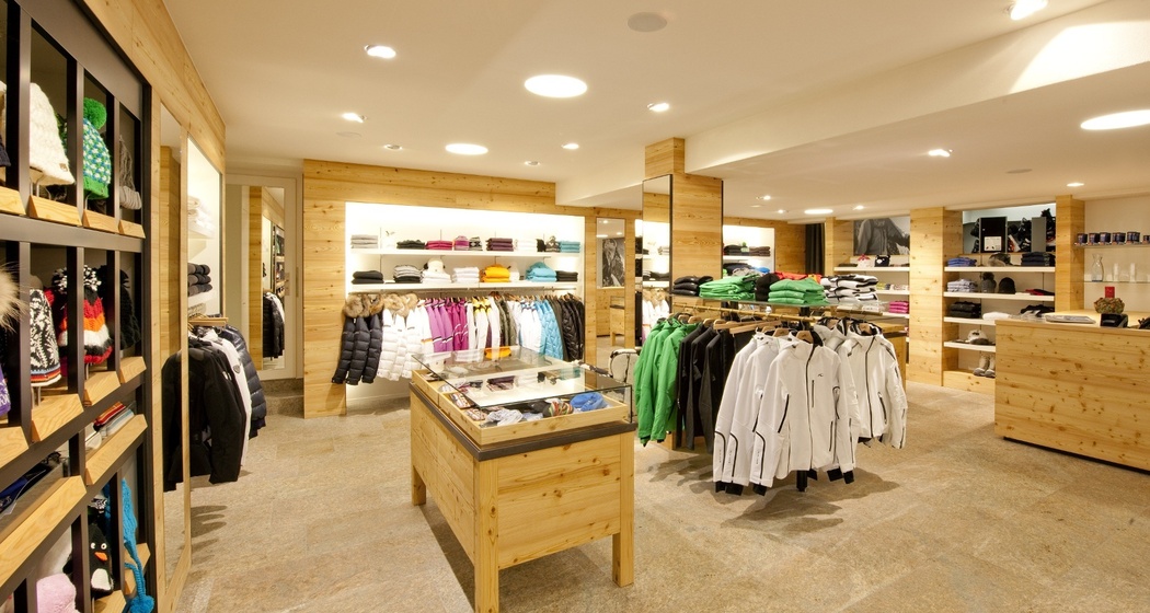 Skiservice Corvatsch Talstation Celerina (oua_620278062_image)