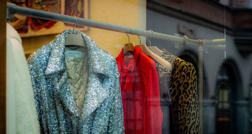 Modes (oua_620278367_image)