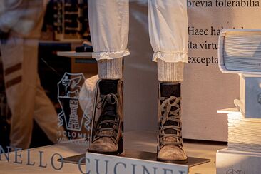 Brunello Cucinelli (oua_620278385_image)