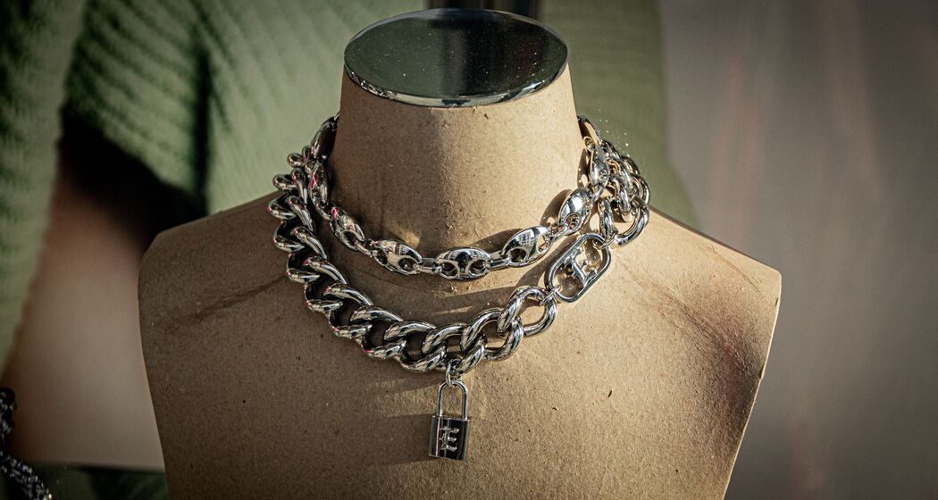 Ermanno Scervino (oua_620278454_image)