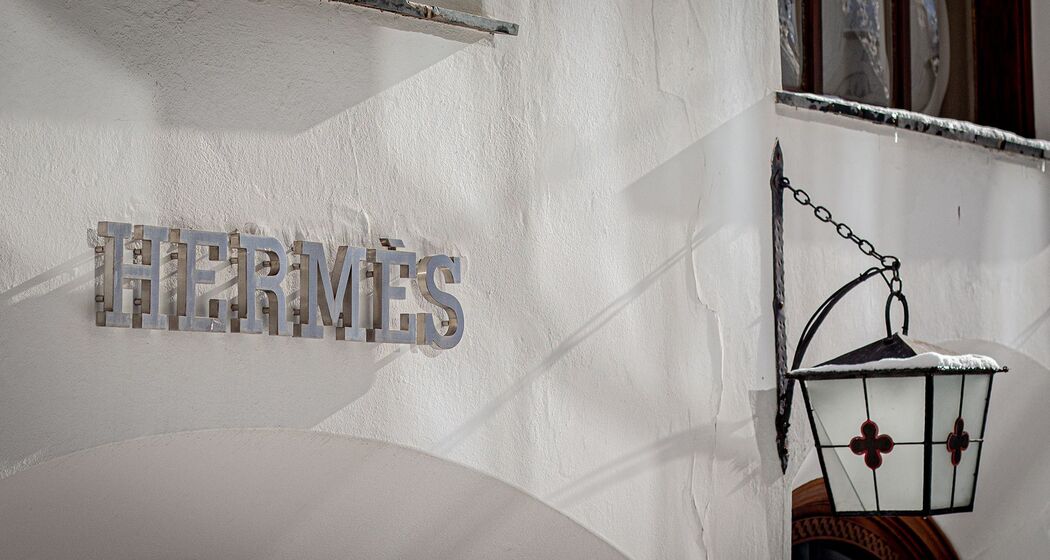 Boutique Hermès (oua_620278605_image)