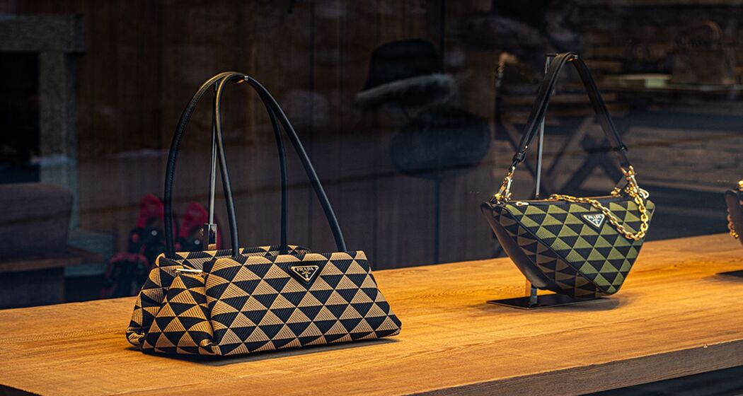 Prada (oua_620278684_image)