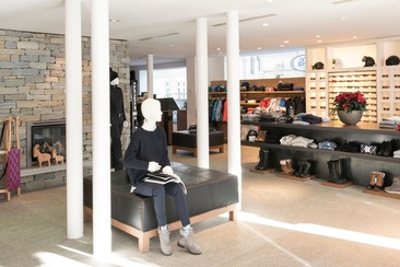 Ski service Corvatsch St. Moritz Dorf (oua_620278690_image)