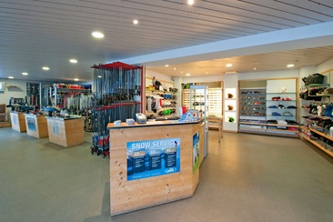 Skiservice Corvatsch Talstation Signalbahn (oua_620278715_image)