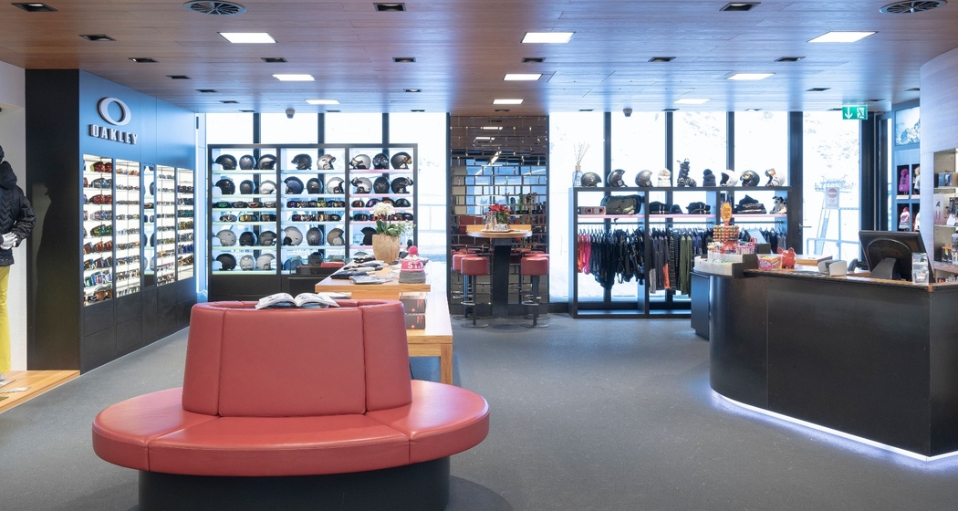 Skiservice Corvatsch Bergstation Corviglia (oua_620278716_image)