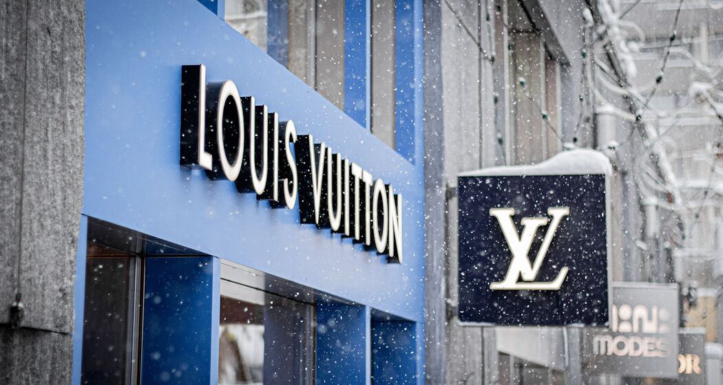 Louis Vuitton (oua_620278882_image)
