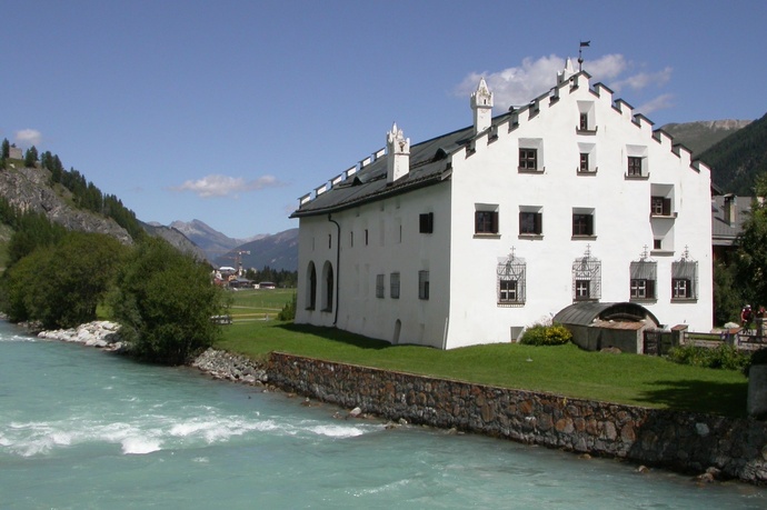 Chesa Merléda (oua_620279003_image)