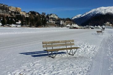 Sitzbänke Lej da San Murezzan (oua_620279151_image)