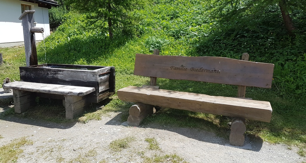 Sitzbänke beim Bootshaus Sils (oua_620279263_image)