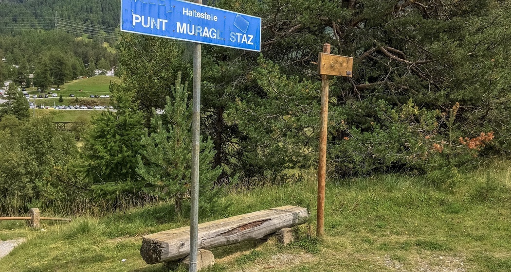 Sitzbänke Punt Muragl Staz (oua_620279551_image)