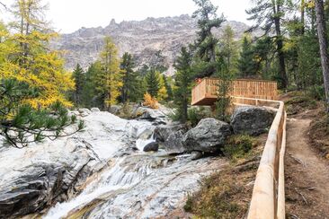 Cascada da Bernina (oua_620279648_image)