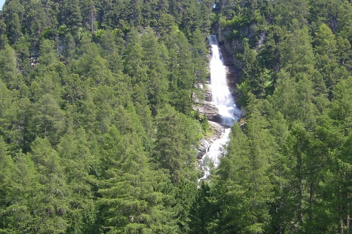 Cascade à Surlej (oua_620279925_image)